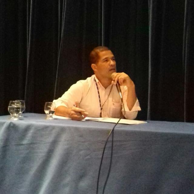 Prof. Aderval